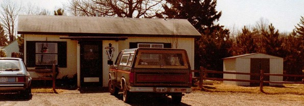 Original building of the South Ridge Animal Clinic that was purchased from Dr. Charles E. Fuller in 1982